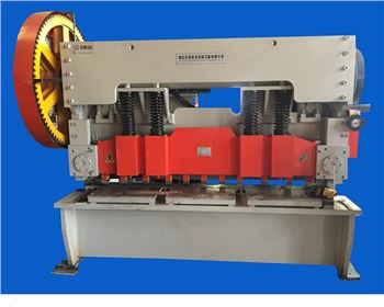 河(he)南Q12-03X2500電動機(jī)械剪闆機(ji)